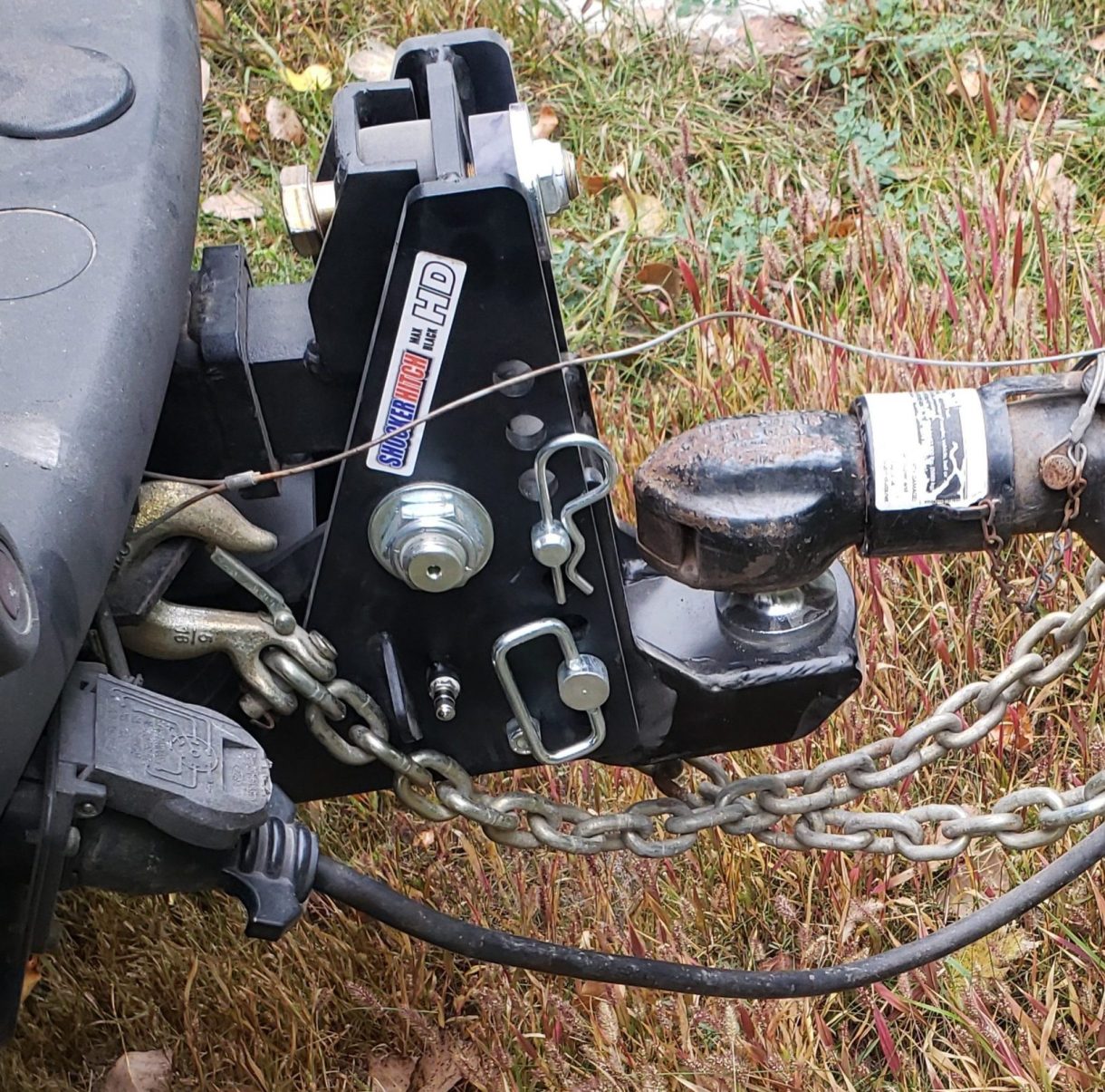 Max Black HD Air Hitch Installed