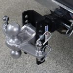 Shocker XR Combo Sway Hitch with Mini Balls