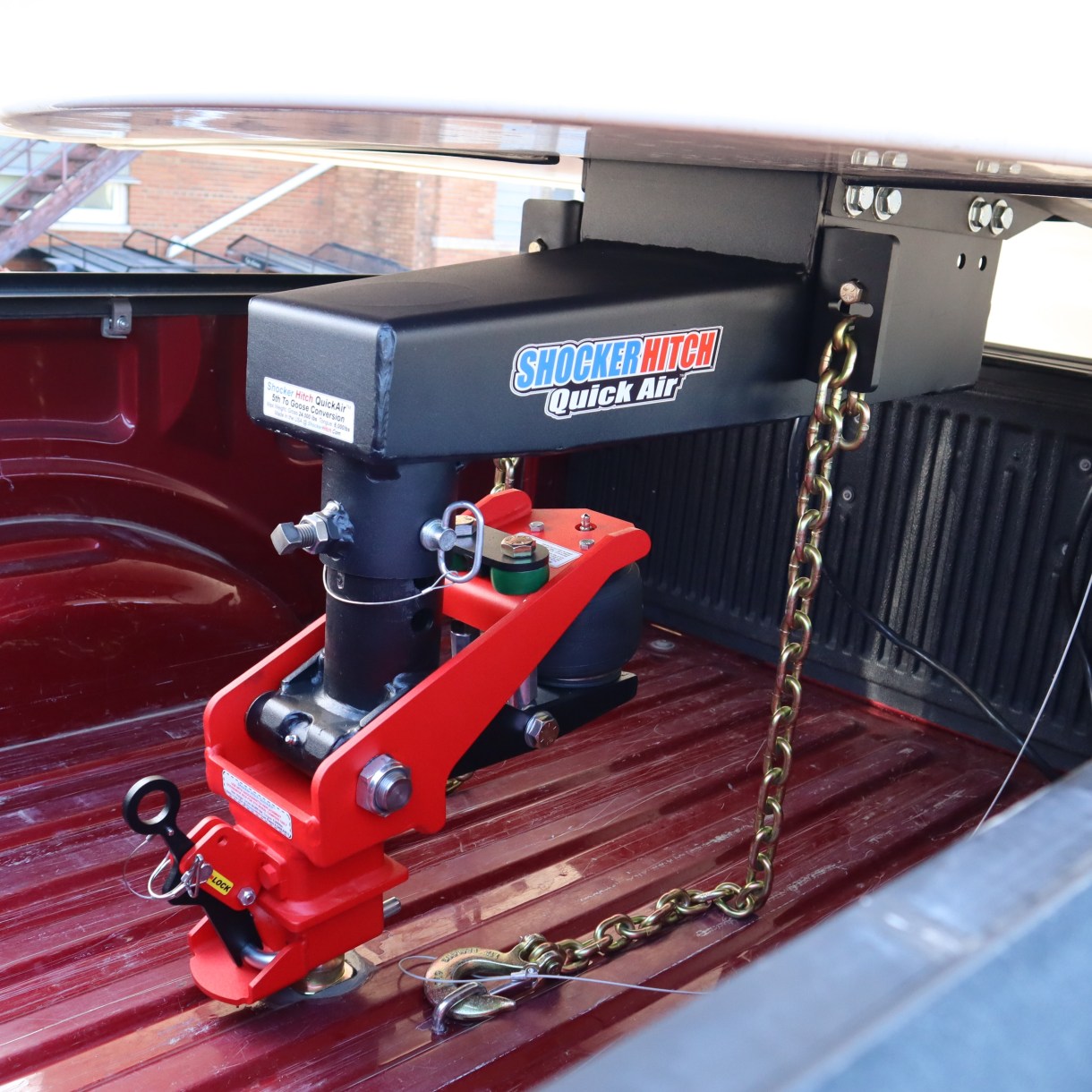 Quick Air 5th to Gooseneck Kit for Turning Point Pin Box & Chains - Hooked Up