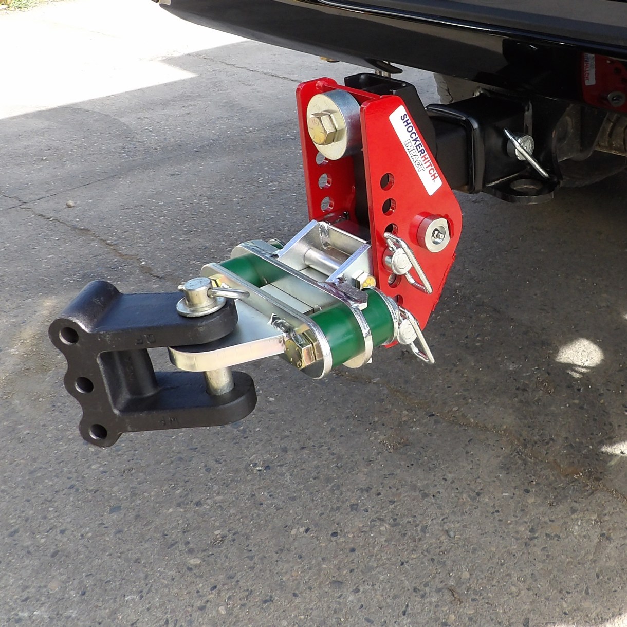 Shocker Impact Hitch w/ Cushioned Drawbar Mount 4" Rise to 4" Drop (Shown with Clevis)