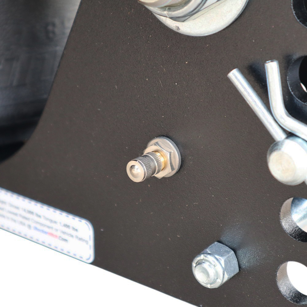 Easy To Use Air Valve on 14K Max Black Air Hitch