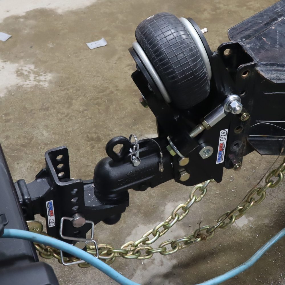 HD Air Tongue Mount & Wallace HD Auto Locking Coupler for 2-5/16" Ball - Vertical Channel Mount