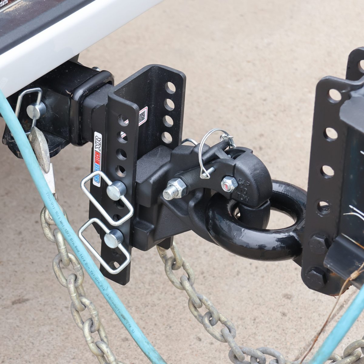 XR Pintle Hitch - Hooked Up